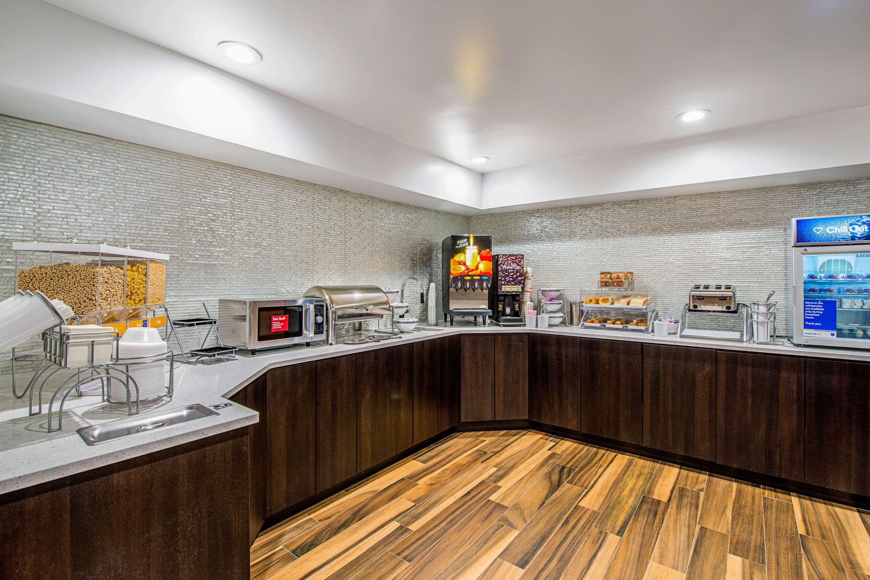 Comfort Inn Matteson - Chicago Екстер'єр фото